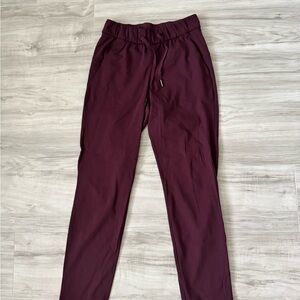 Lululemon Women’s On the Fly Pants